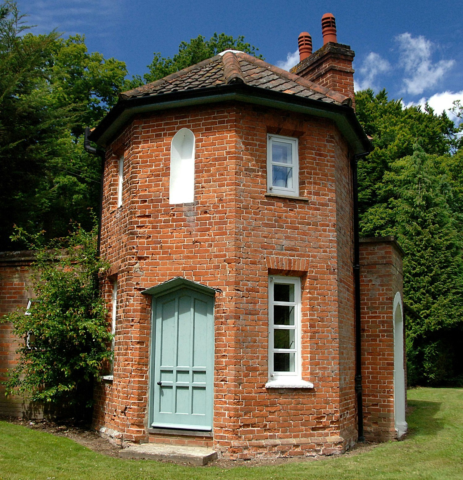 Celebrate 125 years of the UK's National Trust in these quirky rentals